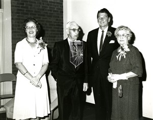 Image description is not available for 1967.135